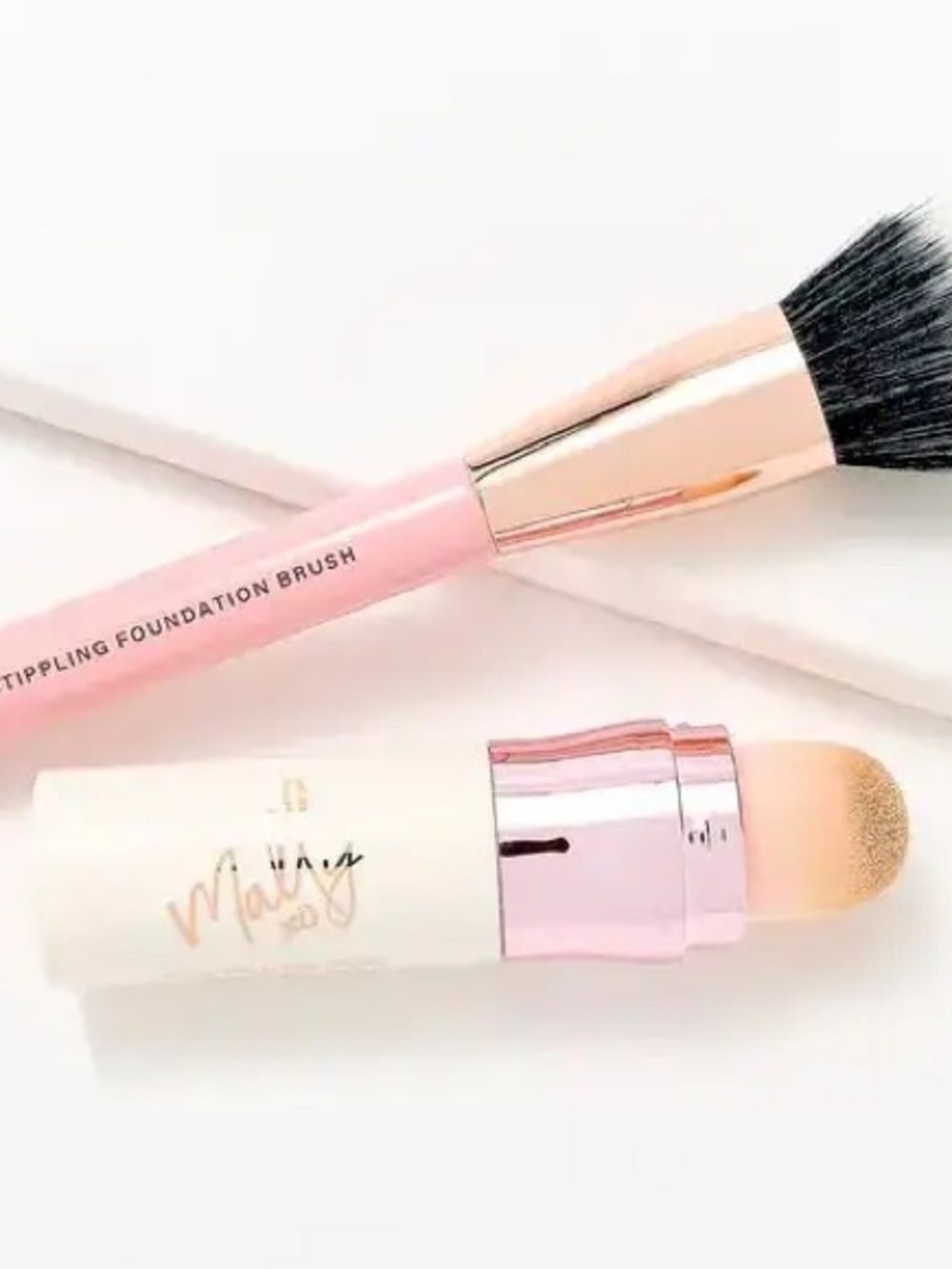 NEW Mally The Plush Pen Brightening FOUNDATION